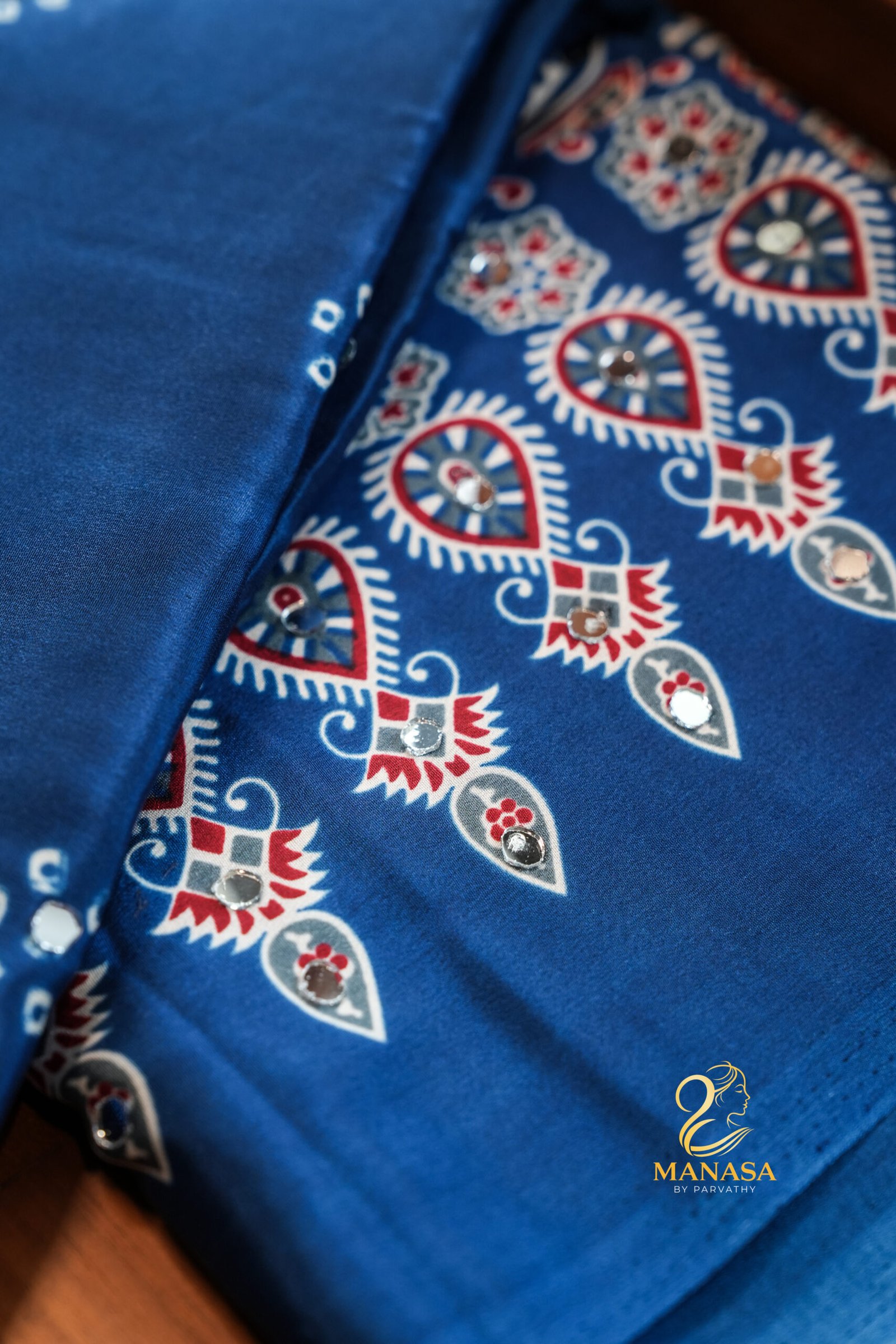 Blue Modal Silk With Mirror - Image 3